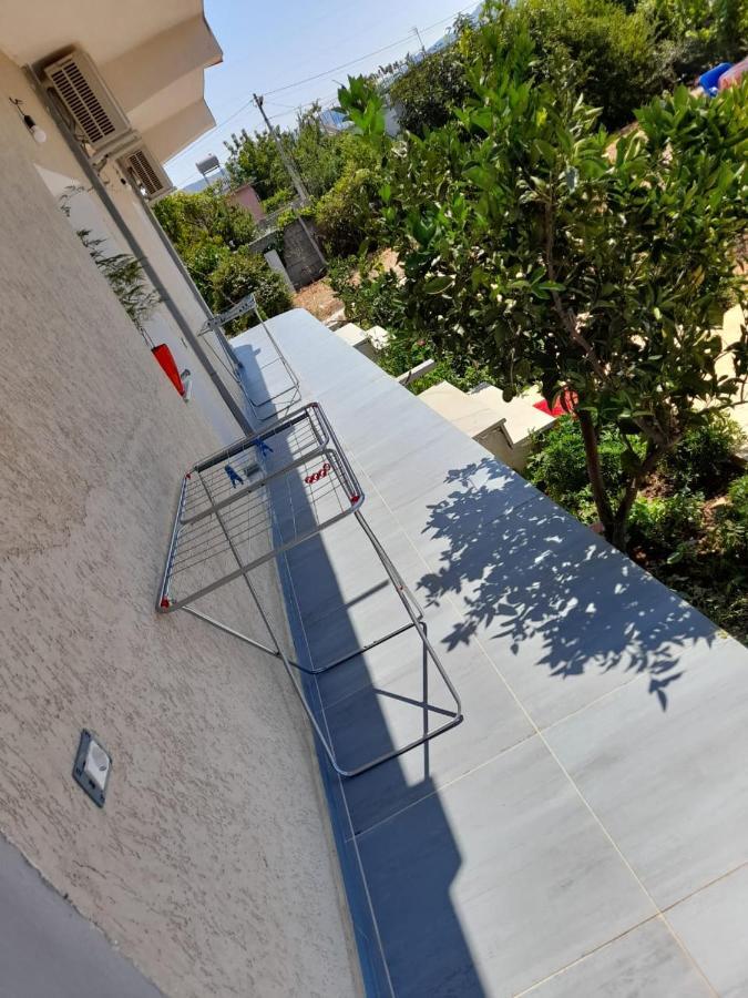 Rey Garden Villa Vlorë Exteriör bild